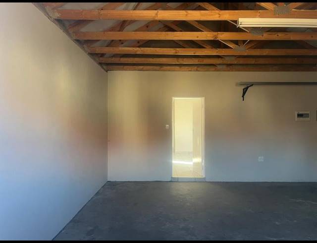 3 BEDROOM TOWNHOUSE FOR SALE IN WATERKLOOF